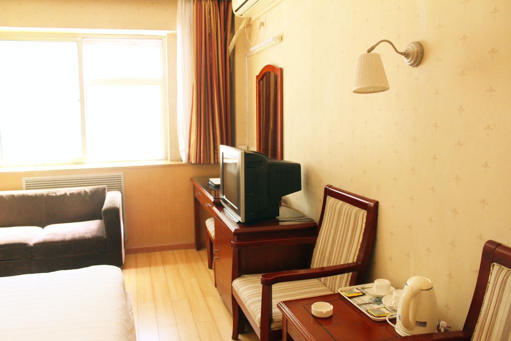 Rongbao Hotel Пекин Екстериор снимка