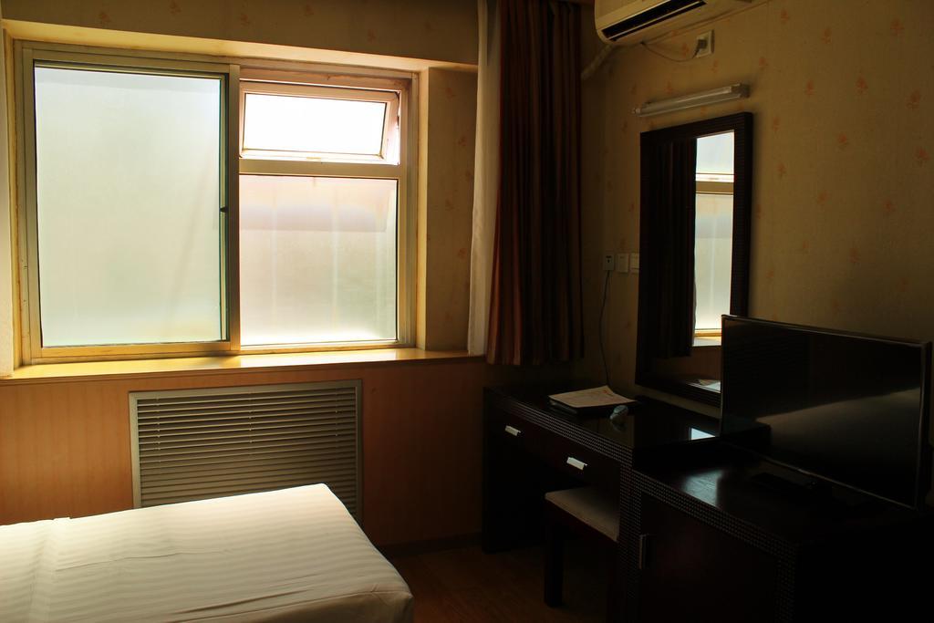 Rongbao Hotel Пекин Екстериор снимка
