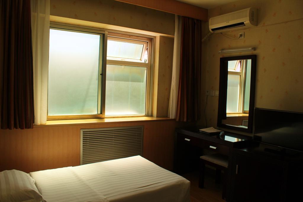 Rongbao Hotel Пекин Екстериор снимка