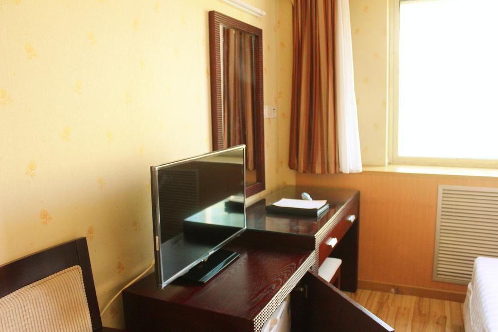 Rongbao Hotel Пекин Екстериор снимка