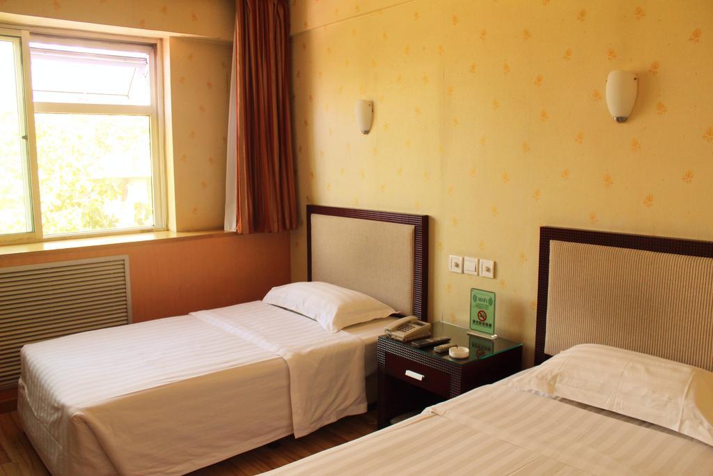 Rongbao Hotel Пекин Екстериор снимка